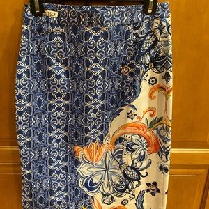 Gorgeous midi skirt